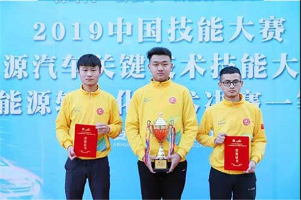 fcd2da6e5902473bc71227384107fe77_副本.jpg